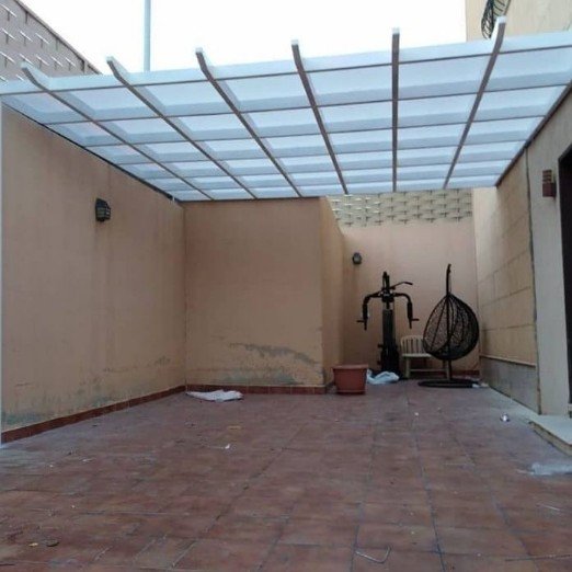 مظلات لكسان في الاحساء
