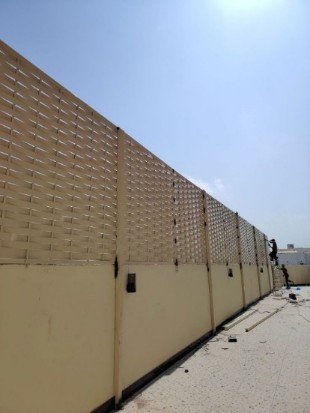 سواتر مجدول في الهفوف